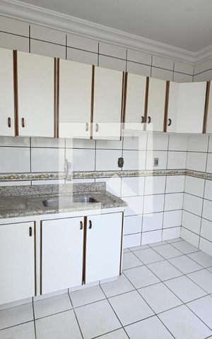 Apartamento à venda com 198m², 4 quartos e 2 vagas Apartamento à venda com 198m², 4 quartos e 2 vagasCozinha