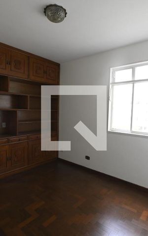 Apartamento à venda com 198m², 4 quartos e 2 vagas Apartamento à venda com 198m², 4 quartos e 2 vagasQuarto 3