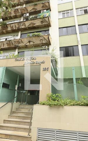 Apartamento à venda com 198m², 4 quartos e 2 vagas Apartamento à venda com 198m², 4 quartos e 2 vagasFachada