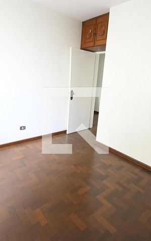 Apartamento à venda com 198m², 4 quartos e 2 vagas Apartamento à venda com 198m², 4 quartos e 2 vagasQuarto 3