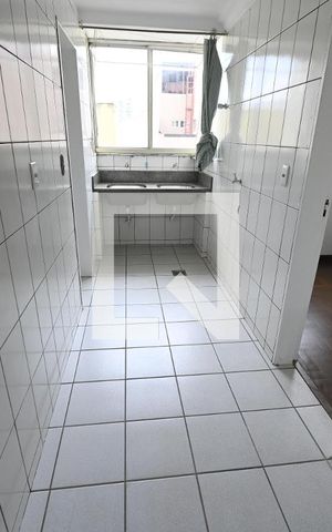 Apartamento à venda com 198m², 4 quartos e 2 vagas Apartamento à venda com 198m², 4 quartos e 2 vagasÁrea de Serviço