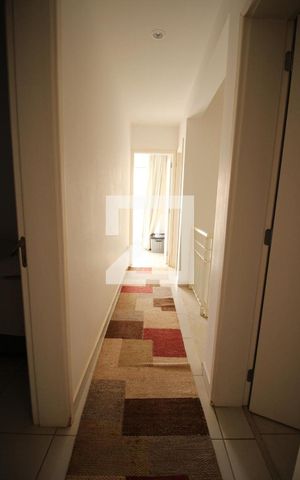 Apartamento para alugar com 241m², 4 quartos e 4 vagasCorredor