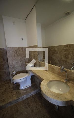 Apartamento para alugar com 241m², 4 quartos e 4 vagasLavabo