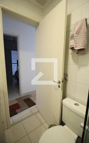 Apartamento para alugar com 241m², 4 quartos e 4 vagasBanheiro social