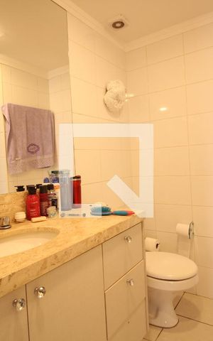 Apartamento para alugar com 241m², 4 quartos e 4 vagasBanheiro Suíte 2