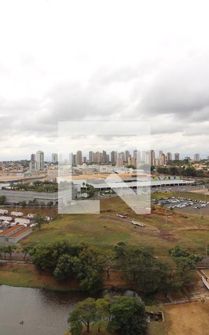 Apartamento para alugar com 241m², 4 quartos e 4 vagasVaranda com ofurô - Vista