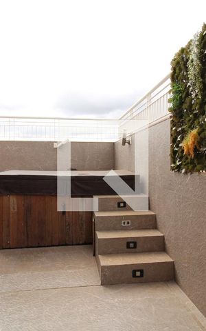 Apartamento para alugar com 241m², 4 quartos e 4 vagasVaranda com ofurô