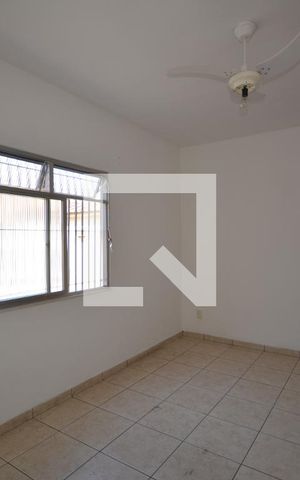 Casa à venda com 280m², 6 quartos e 3 vagasQuarto 2 suite