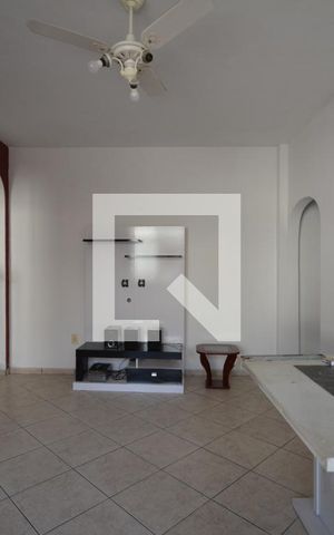 Casa à venda com 280m², 6 quartos e 3 vagasSala