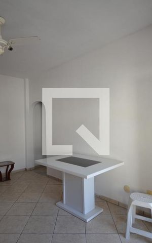 Casa à venda com 280m², 6 quartos e 3 vagasSala