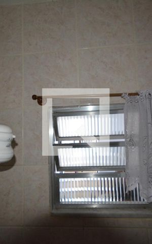 Casa à venda com 280m², 6 quartos e 3 vagasBanheiro social