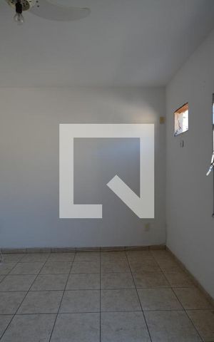 Casa à venda com 280m², 6 quartos e 3 vagasQuarto 2 suite