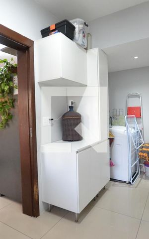 Apartamento à venda com 101m², 2 quartos e 1 vagaÁrea de Serviço