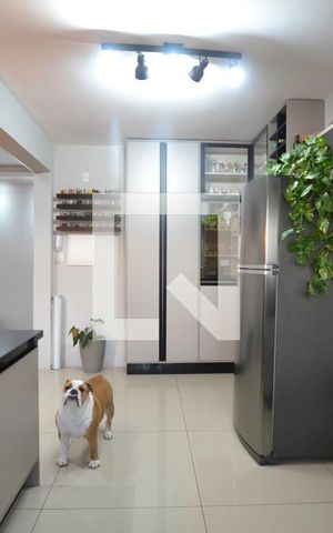 Apartamento à venda com 101m², 2 quartos e 1 vagaCozinha