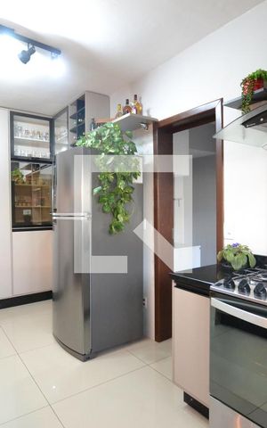 Apartamento à venda com 101m², 2 quartos e 1 vagaCozinha