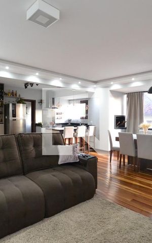 Apartamento à venda com 101m², 2 quartos e 1 vagaSala