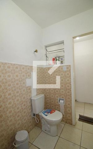 Casa para alugar com 120m², 2 quartos e sem vagaBanheiro