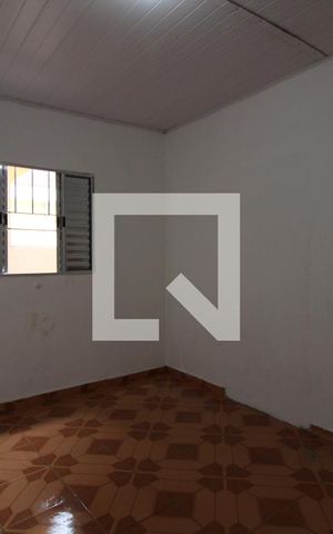 Casa para alugar com 120m², 2 quartos e sem vagaQuarto 2