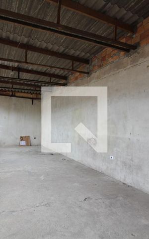 Casa para alugar com 120m², 2 quartos e sem vagaÁrea Externa