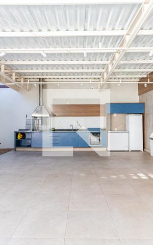 Apartamento à venda com 74m², 2 quartos e 1 vaga Apartamento à venda com 74m², 2 quartos e 1 vagaÁrea comum - Churrasqueira