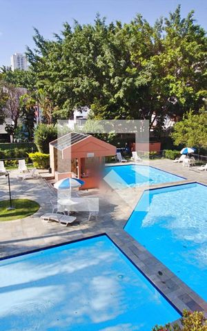 Apartamento à venda com 76m², 3 quartos e 2 vagas Apartamento à venda com 76m², 3 quartos e 2 vagasÁrea comum - Piscina
