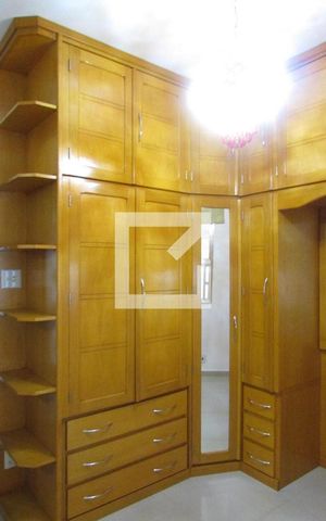 Apartamento à venda com 65m², 2 quartos e 1 vagaQuarto 2 - Armários