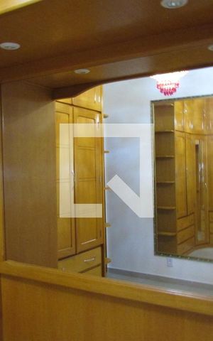 Apartamento à venda com 65m², 2 quartos e 1 vagaQuarto 2 - Armários