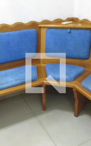 Apartamento à venda com 65m², 2 quartos e 1 vagaSala - Sofá