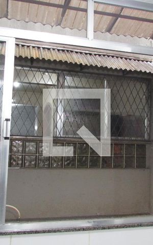 Apartamento à venda com 65m², 2 quartos e 1 vagaDetalhe da Cozinha - Janelas Grandes
