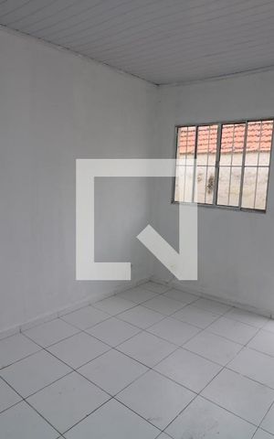 Casa para alugar com 50m², 2 quartos e sem vagaSala