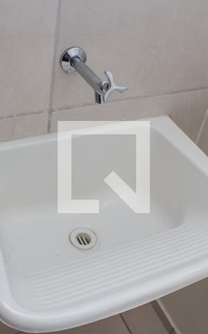 Apartamento à venda com 33m², 1 quarto e sem vagaÁrea de Serviço