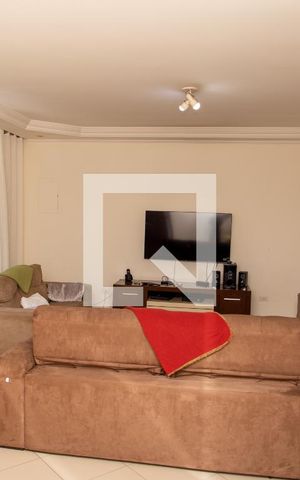 Casa à venda com 600m², 5 quartos e 4 vagasSala de Estar