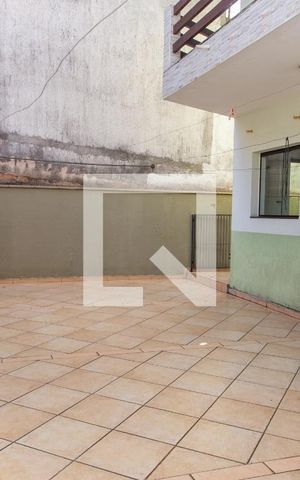 Casa à venda com 600m², 5 quartos e 4 vagasQuintal