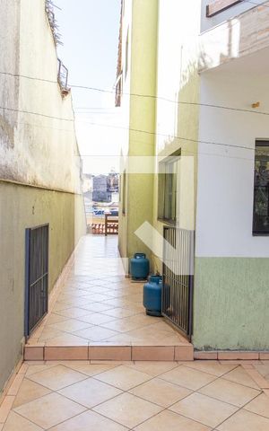 Casa à venda com 600m², 5 quartos e 4 vagasQuintal