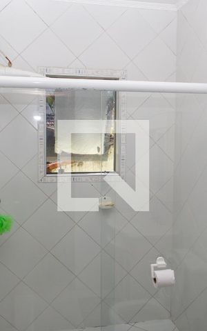 Casa à venda com 600m², 5 quartos e 4 vagasBanheiro da Suíte 2