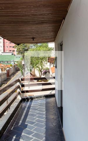 Casa à venda com 600m², 5 quartos e 4 vagasVaranda da Suite 1