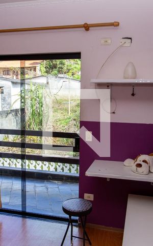 Casa à venda com 600m², 5 quartos e 4 vagasQuarto 4