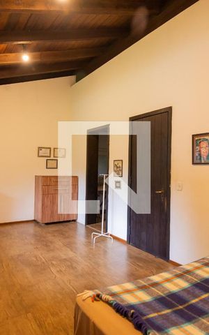Casa à venda com 2700m², 6 quartos e 2 vagasSuíte 1
