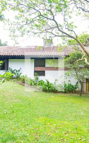 Casa à venda com 2700m², 6 quartos e 2 vagasJardim