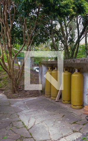 Casa à venda com 2700m², 6 quartos e 2 vagasJardim