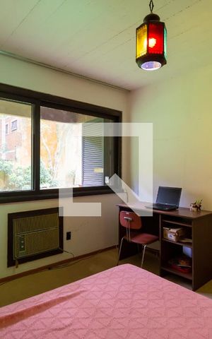 Casa à venda com 2700m², 6 quartos e 2 vagasQuarto 3