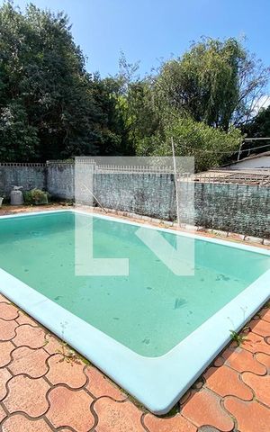 Casa à venda com 269m², 3 quartos e 1 vagaPiscina