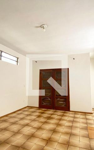 Casa à venda com 269m², 3 quartos e 1 vagaSala