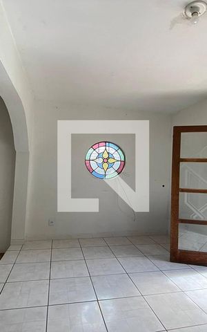Casa à venda com 269m², 3 quartos e 1 vagaSala 