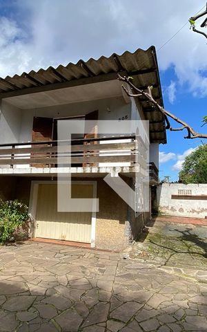 Casa à venda com 269m², 3 quartos e 1 vagaFachada