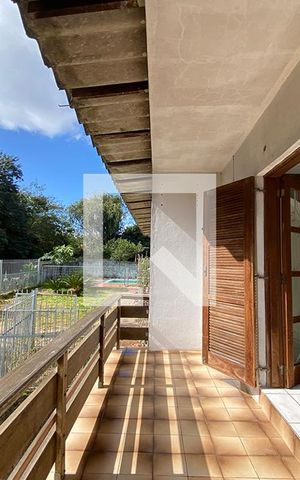 Casa à venda com 269m², 3 quartos e 1 vagaSacada
