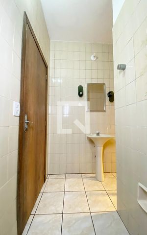 Casa à venda com 269m², 3 quartos e 1 vagaBanheiro 2