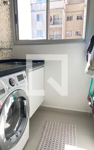 Apartamento para alugar com 55m², 2 quartos e 1 vagaÁrea de Serviço
