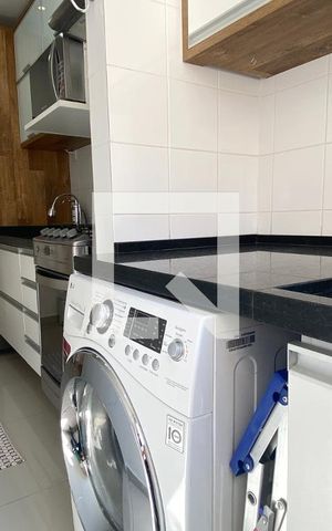 Apartamento para alugar com 55m², 2 quartos e 1 vagaÁrea de Serviço