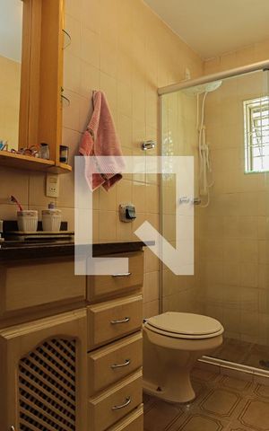 Casa à venda com 230m², 4 quartos e 3 vagasBanheiro Social